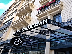 PARK DEDEMAN ���L� M�SAF�RLER�N� A�IRLAMAYA BA�LADI!